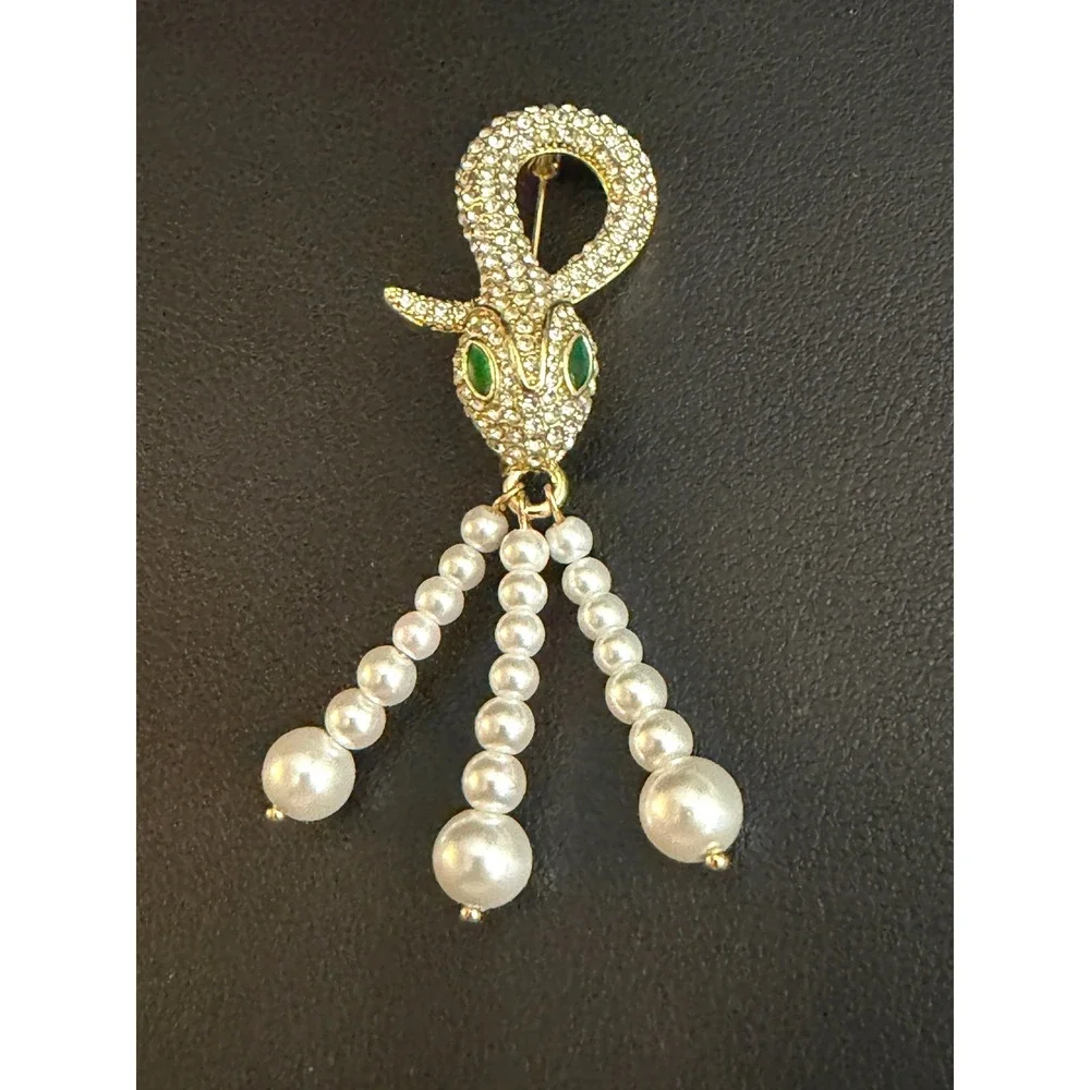 Snake Brooch Rhinestone Green Faux Pearl Gold Tone